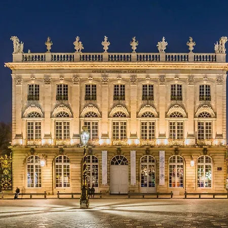 Le Perchoir De Picasso Gare Cosy Sous Les Toits 3 Pers Apartment