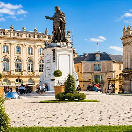 Apartmán Le Perchoir De Picasso Gare Cosy Sous Les Toits 3 Pers Nancy