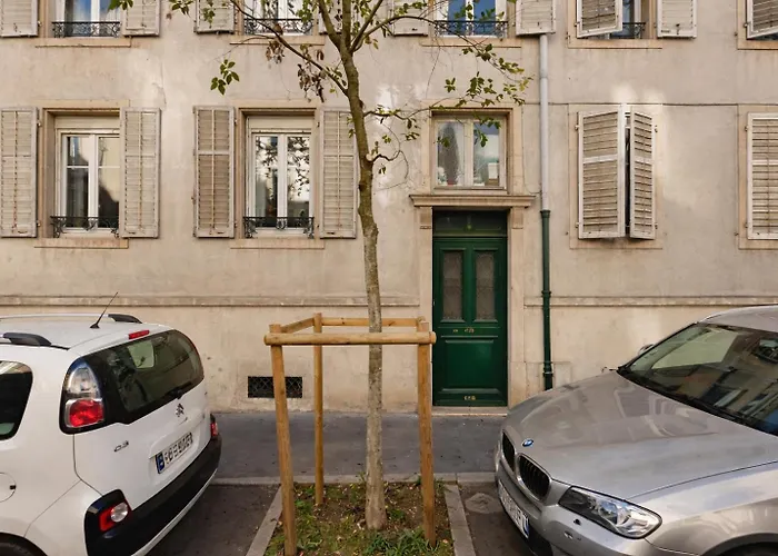 Apartment Le Perchoir De Picasso Gare Cosy Sous Les Toits 3 Pers Nancy