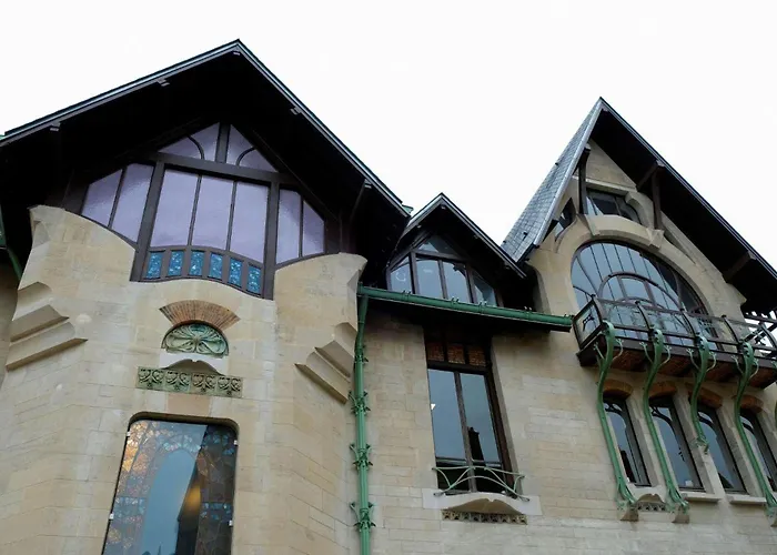 Apartment Le Perchoir De Picasso Gare Cosy Sous Les Toits 3 Pers